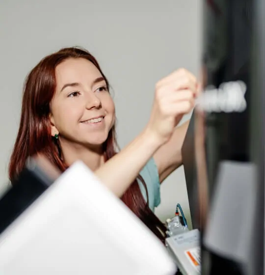 STAFF SCIENTIST THERMO FISHER SALARY visual data 6